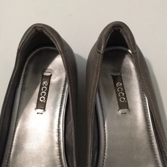 Ecco women’s shoes -slight wedge heel size 40 grey - Picture 3 of 5
